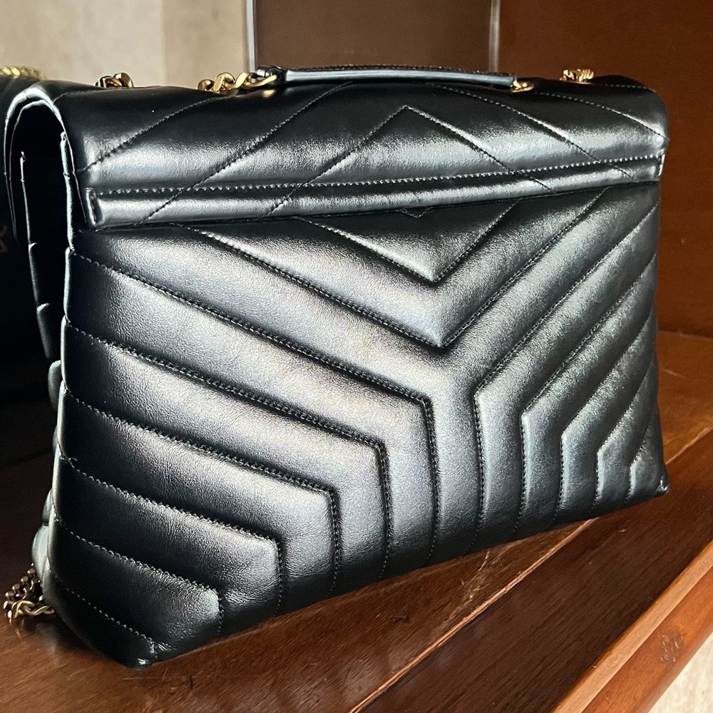YSL BLACK LOULOU MEDIUM IN QUILTED LEATHER - Picture 2 of 9